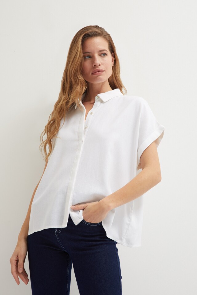 Camisa de lino blanco