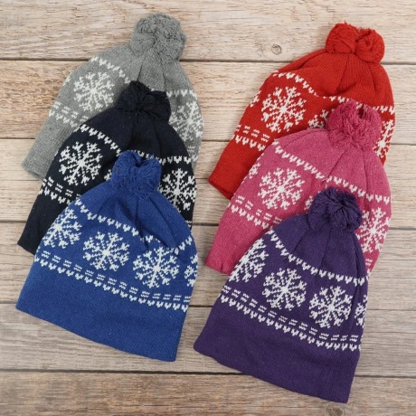 Gorro de lana bariloche con pompon Gorro de lana bariloche con pompon
