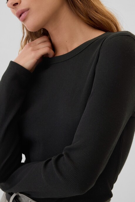 Remera Waffle Cuello Redondo Mujer True Black