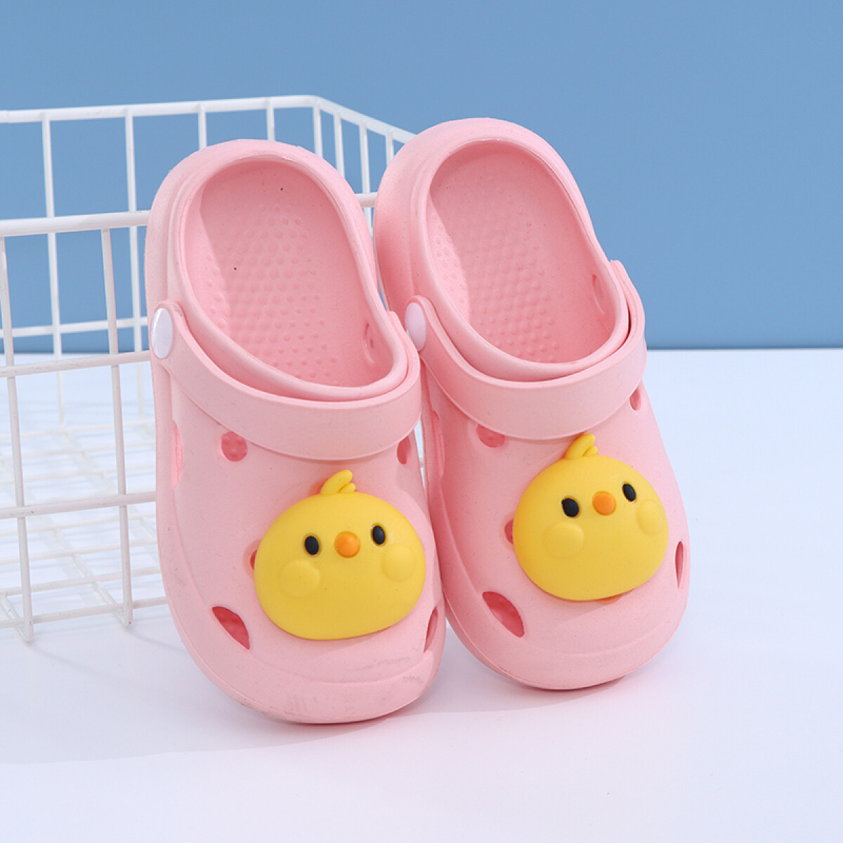 Sandalias Para Niños Rosadas - Pollito 24/25 