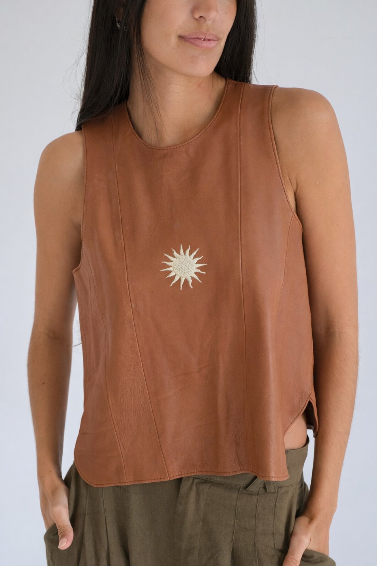 Sun Suede Vest Camel