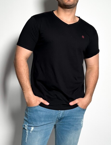 Remera lisa escote V Vex Negro