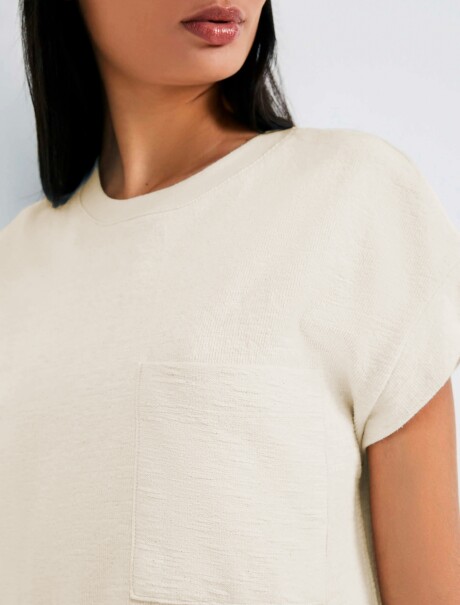 VESTIDO BÁSICO CON TEXTURA BEIGE