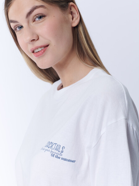 Remera oversize Estampa Cocktails Blanca