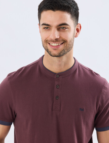REMERA POLO CUELLO MAO Bordo