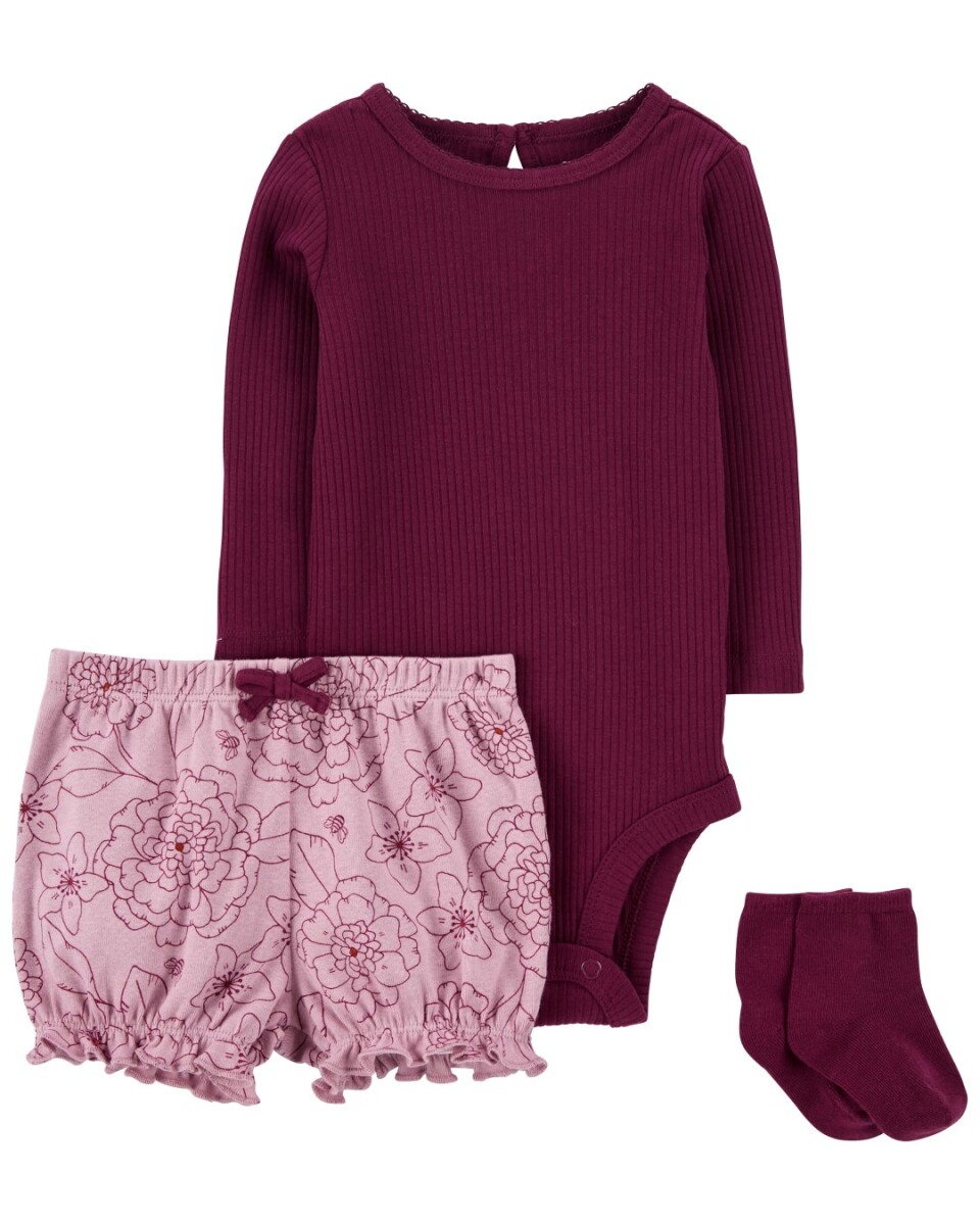 Set tres piezas short, body y medias de algodón 
