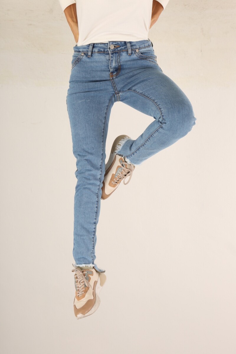 JEAN SKINNY MARINA - Claro 