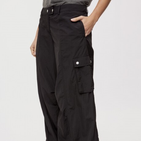 PANTALÓN LOWLANDS Negro