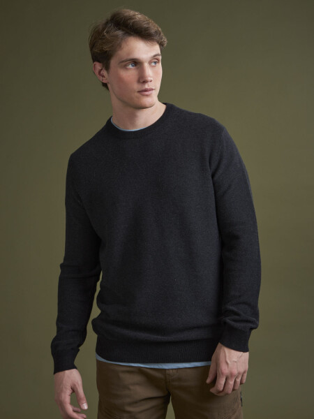 SWEATER HUAPI 6.0 NEGRO