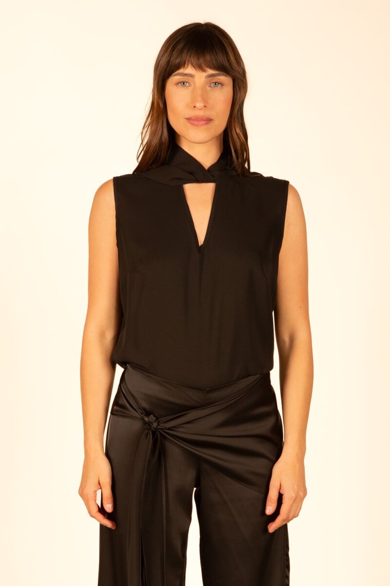 Blusa con lazo Negro