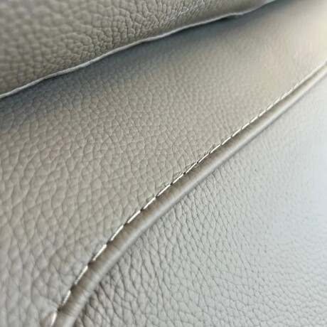 SOFA SILLÓN CON CHAISE RECLINABLE RETRACTIL CON SISTEMA ELECTRICO Y EN CUERO GENUINO SOFA SILLÓN CON CHAISE RECLINABLE RETRACTIL CON SISTEMA ELECTRICO Y EN CUERO GENUINO