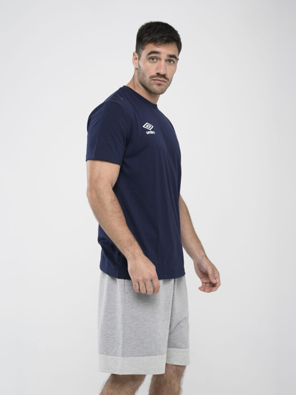 Remera Basik Umbro Hombre 019