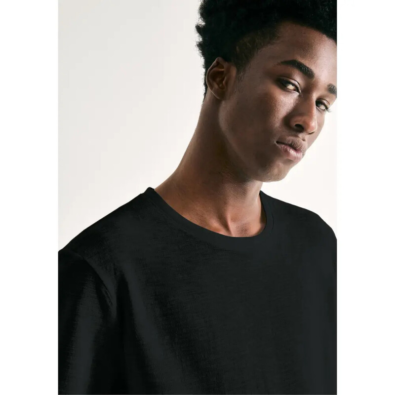 CAMISETA MM MASC PRETO ESCURO