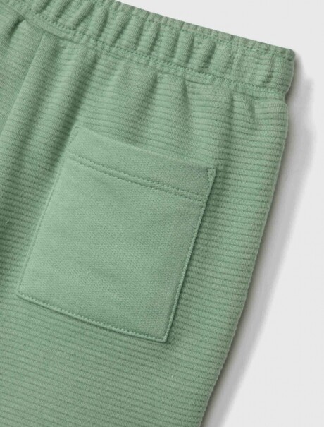 SHORT INFANTIL EN TELA ACANALADA VERDE