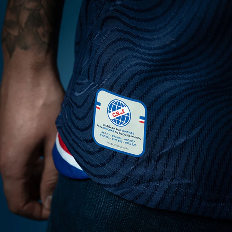 Camiseta Unisex Umbro de Nacional Oficial Away 2 Azul Marino