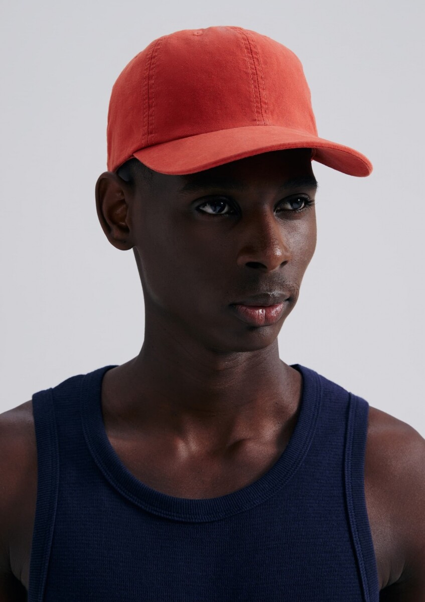 GORRO UNISSEX - ROJO 