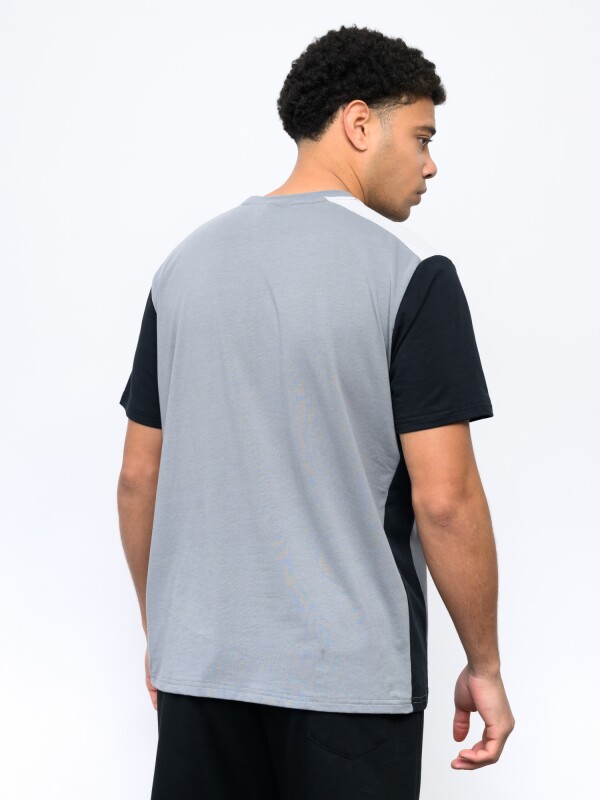 REMERA CUTS Umbro Hombre 025