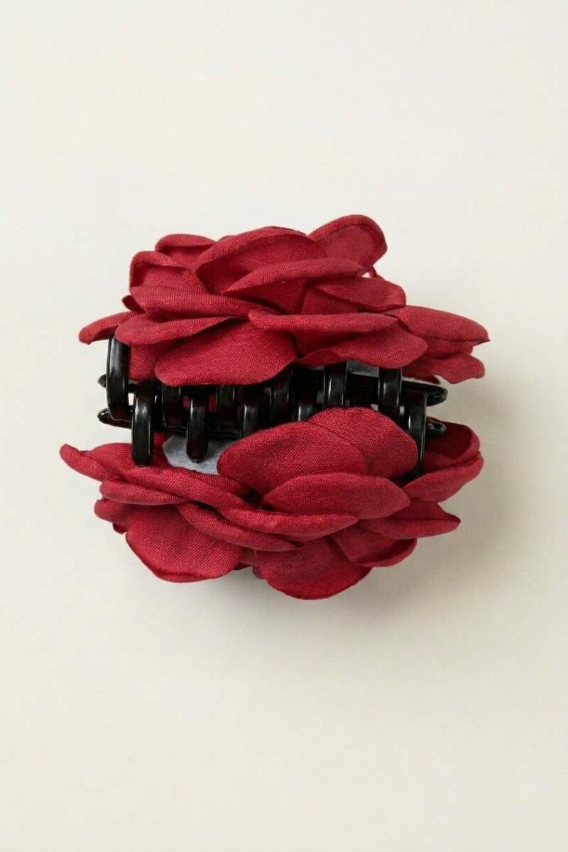 Broche flor tela rojo