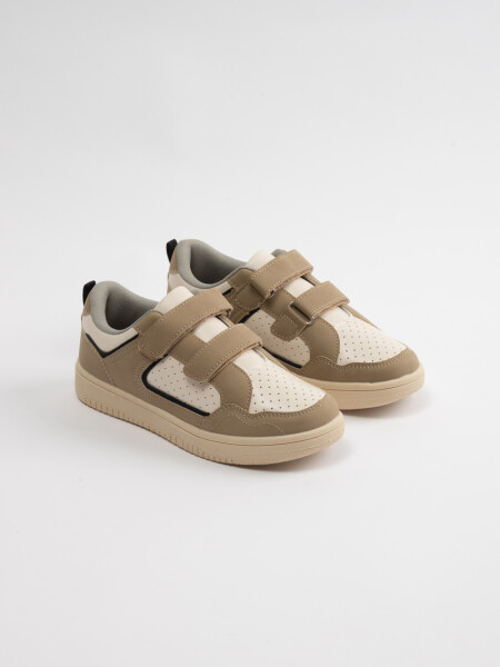 Zapatilla velcro combinada Beige