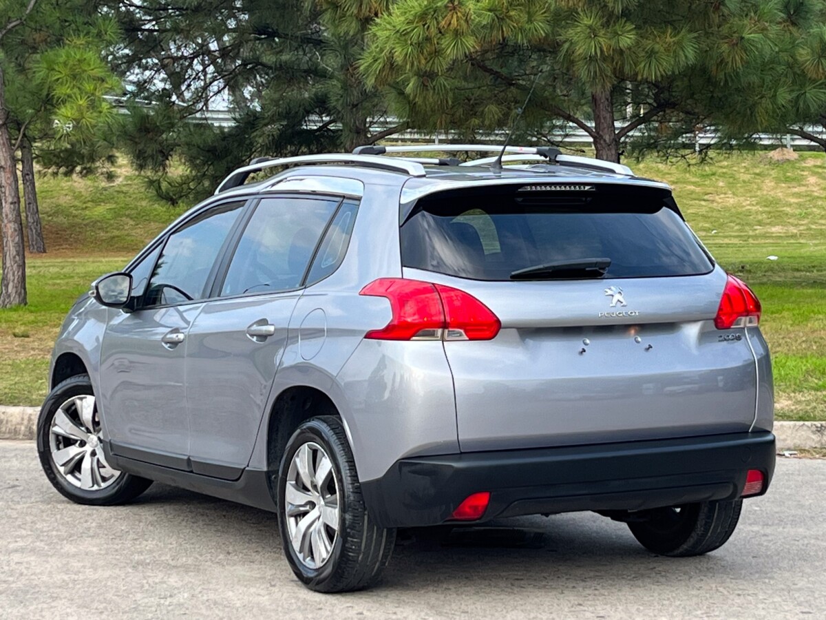 Peugeot 2008 Active 1.2 Extra Full | Permuta / Financia Peugeot 2008 Active 1.2 Extra Full | Permuta / Financia
