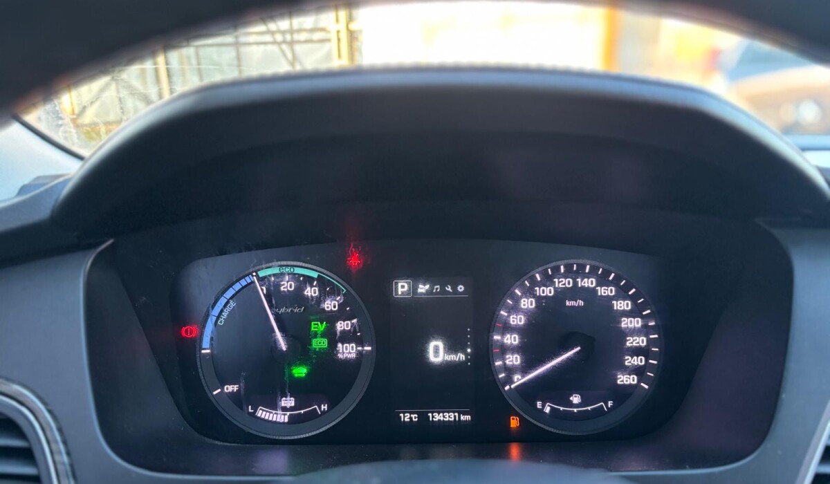 Hyundai Sonata 2,0 Hybr - 2017 Hyundai Sonata 2,0 Hybr - 2017