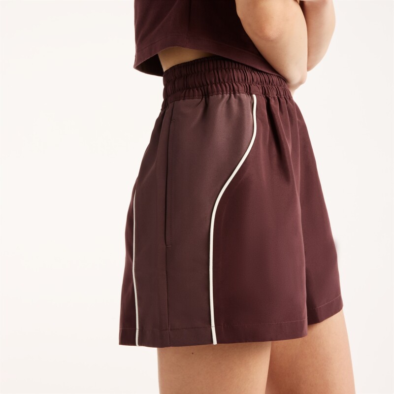 Short Lifestyle New Balance de Dama Trackside WB6260DMYLR BROWN
