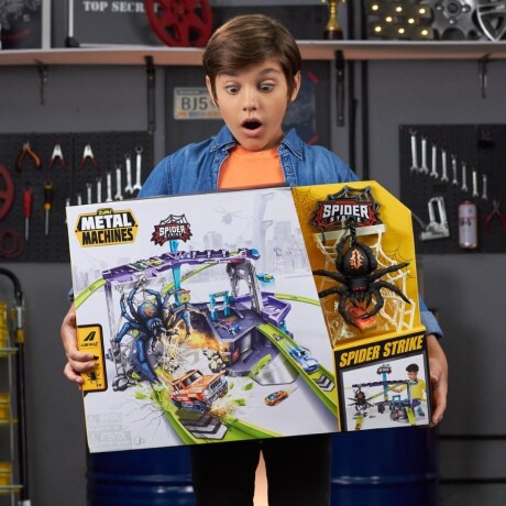 Pista Metal Machines Spider Strike con Vehículo 001