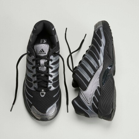 adidas ADISTAR CONTROL 3 Black Grey