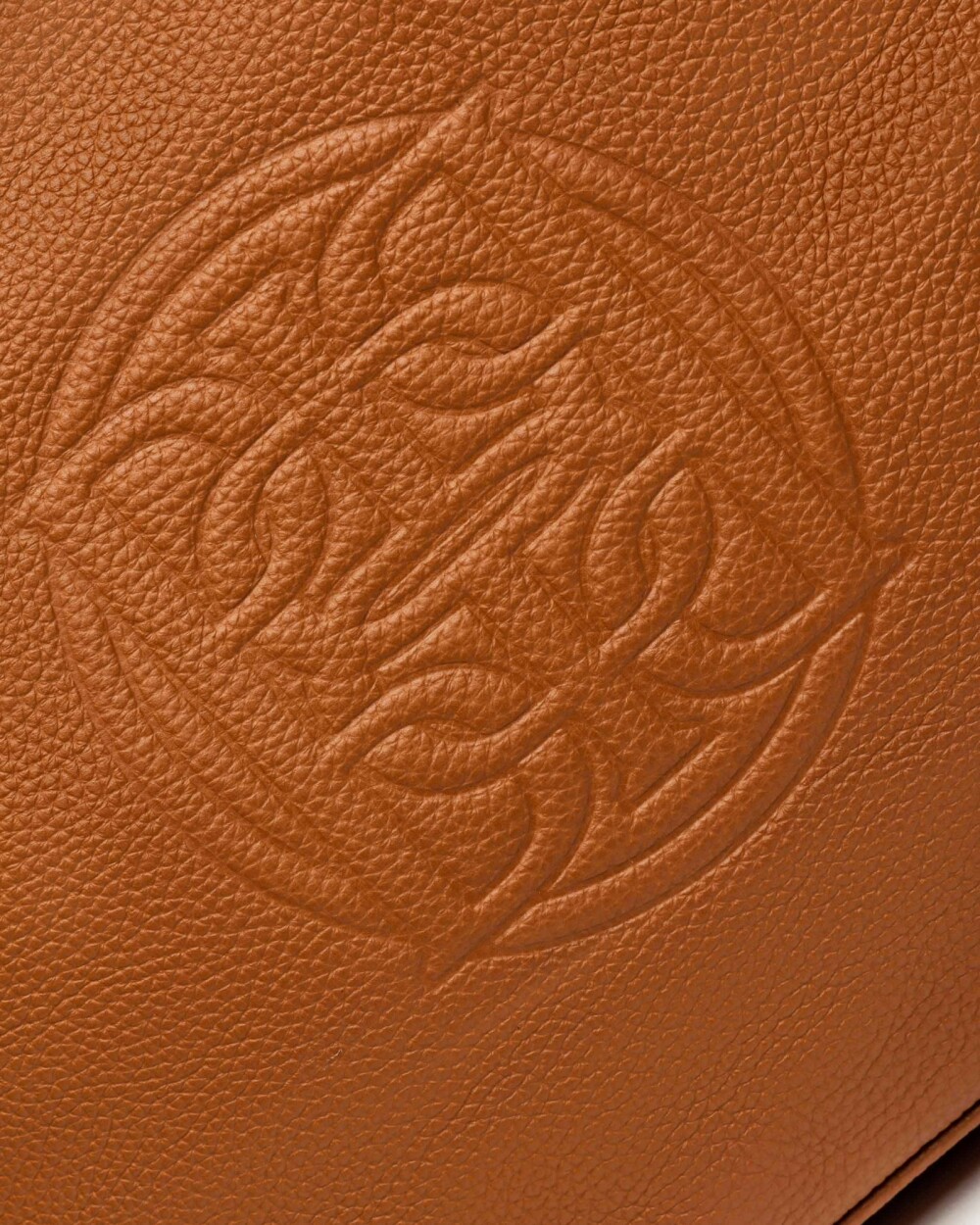Bolso Eterial en cuero graneado Marron