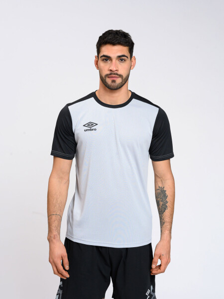 REMERA DOV HOMBRE Umbro Hombre 052