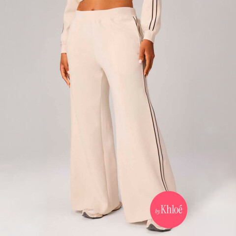 Pantalón Elevated Track Pant Mujer Almond Milk/black