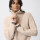 Sweater cuello cierre beige