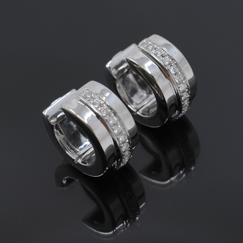 Aros en oro 18k blanco y brillantes Aros en oro 18k blanco y brillantes