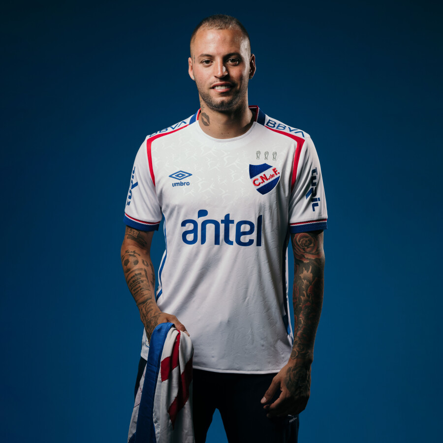 Camiseta de Hombre Umbro Home Oficial 2025 Blanco - Azul Real - Rojo