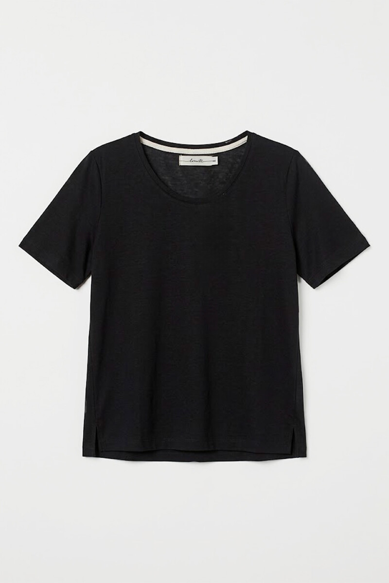 REMERA FLAMEE NEGRO