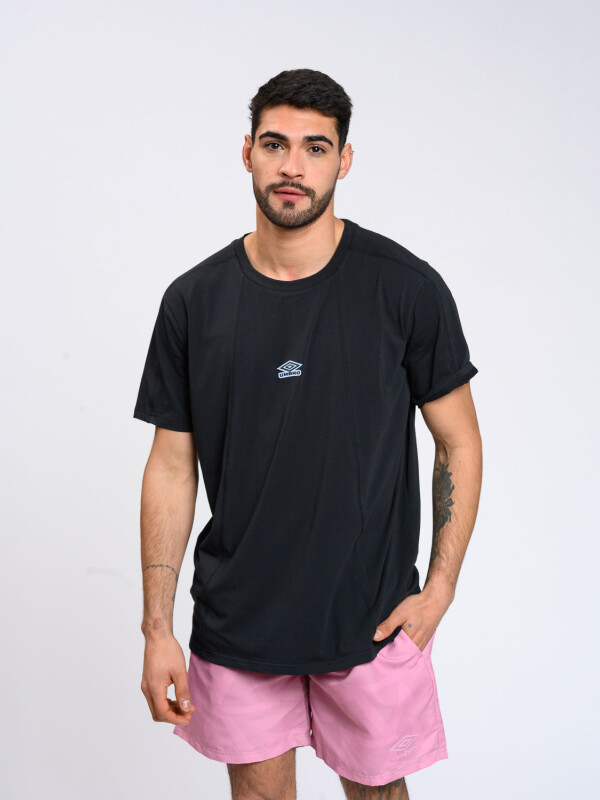 REMERA FELT Umbro Hombre 002