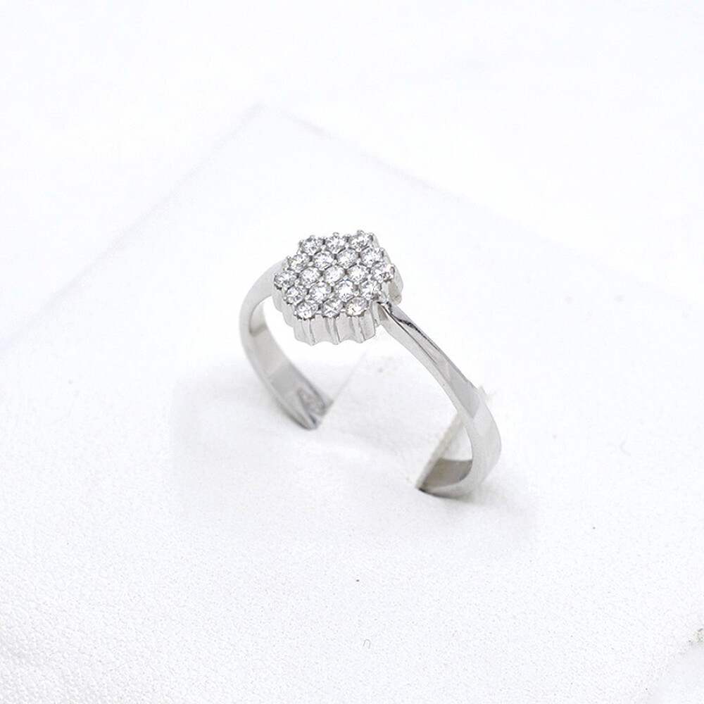 Anillo En Oro 18K Blanco Y Zirconias Anillo En Oro 18K Blanco Y Zirconias