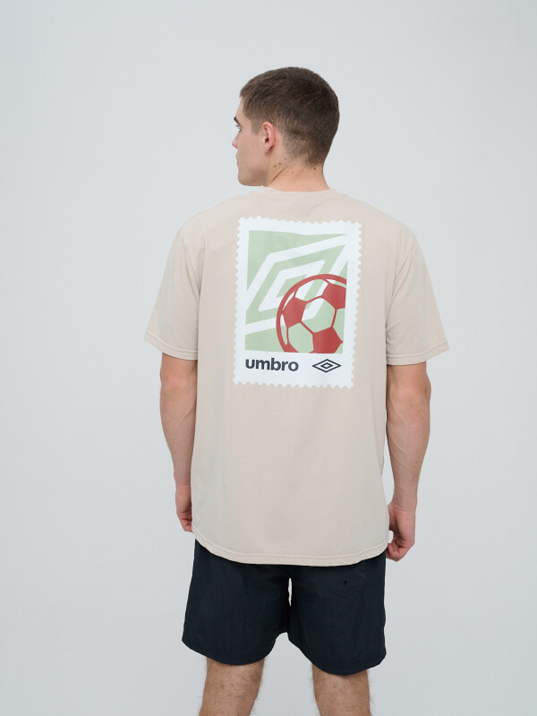 REMERA STAMP Umbro Hombre 00b