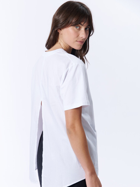 Remera manga corta detalle Blanco