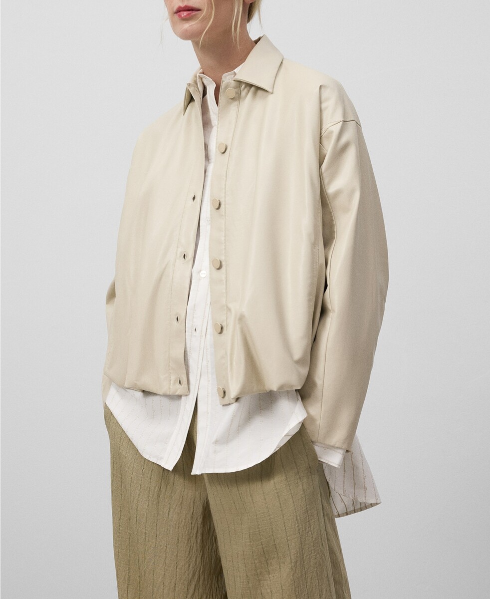 BOMBER 