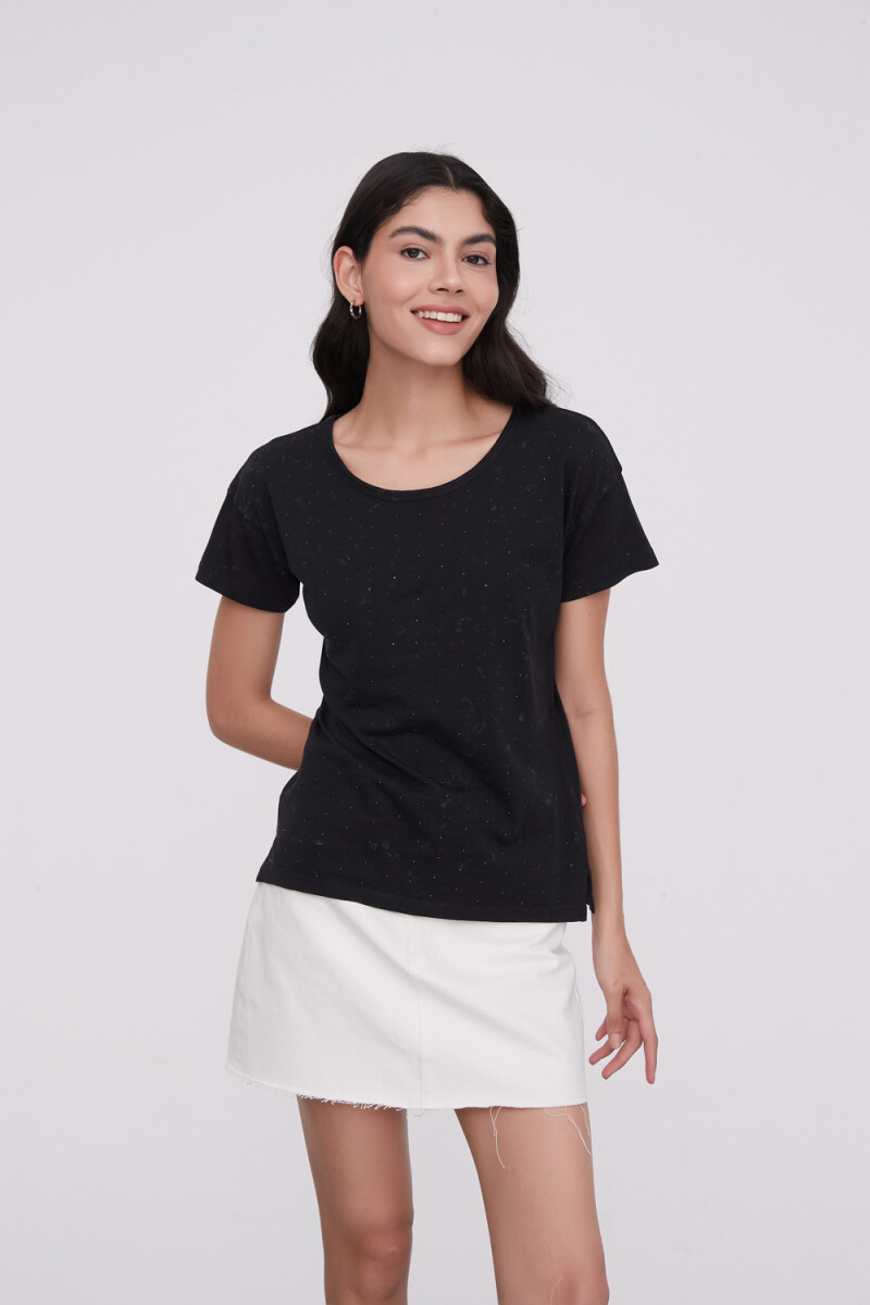 Remera Quri - Negro 