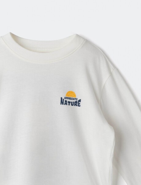 CAMISETA INFANTIL CON ESTAMPA BEIGE