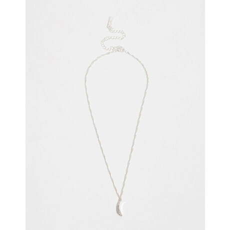 Collar Con Dije De Gota Plateado Rodio