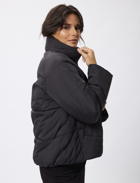Campera nylon Bravela negro
