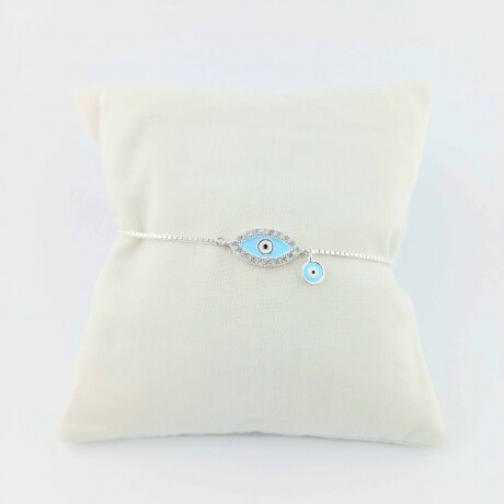 Pulsera ajustable de plata 925 con circonias y esmalte. Nazar. Pulsera ajustable de plata 925 con circonias y esmalte. Nazar.