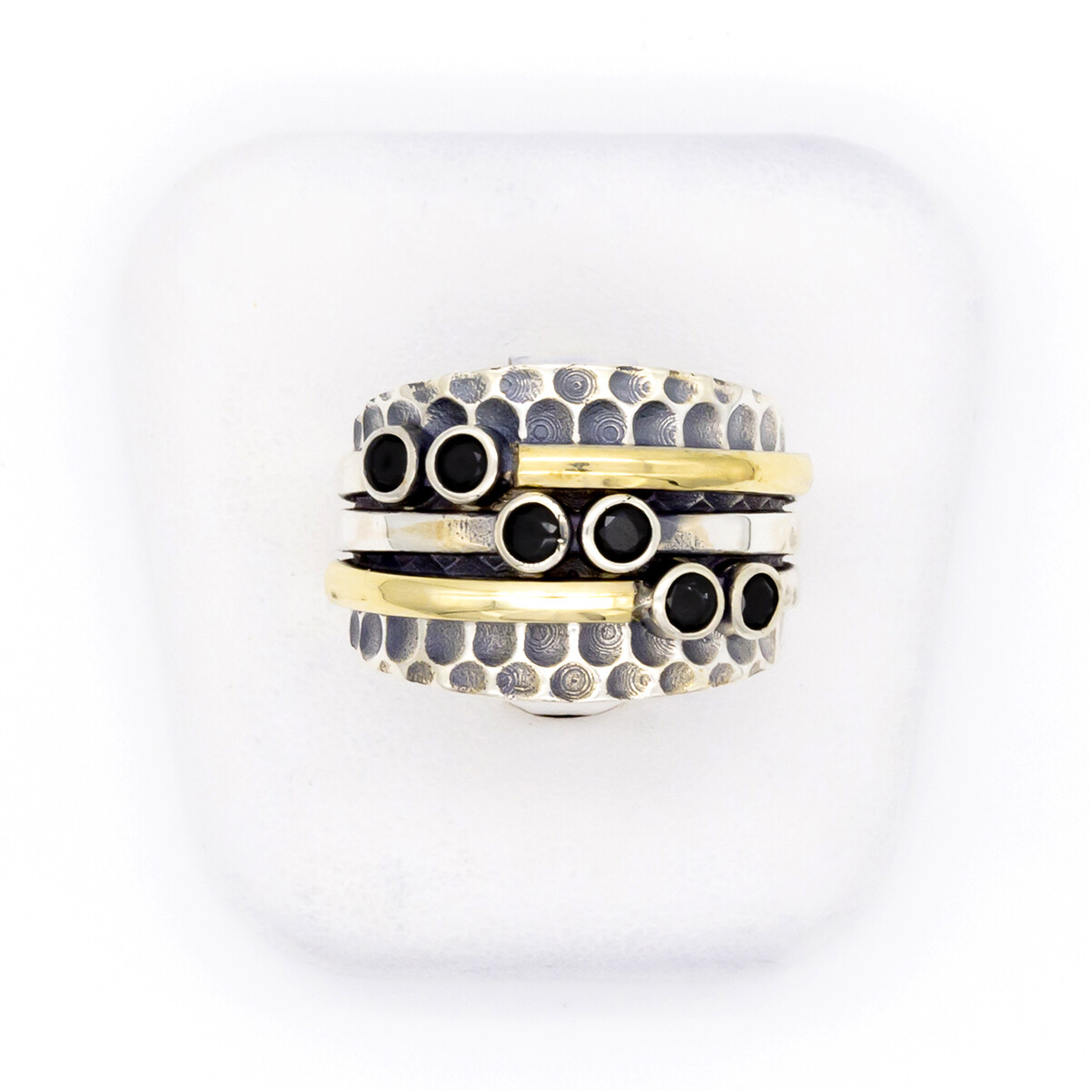 Anillo de plata 925, double en oro 18 ktes y onix. 