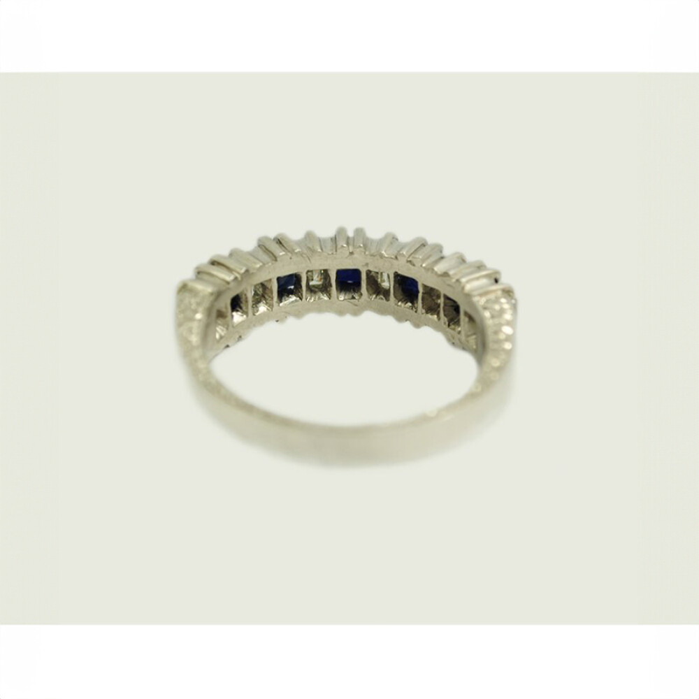 Anillo Oro Blanco 18K Con Brillantes Y Zafiros Anillo Oro Blanco 18K Con Brillantes Y Zafiros