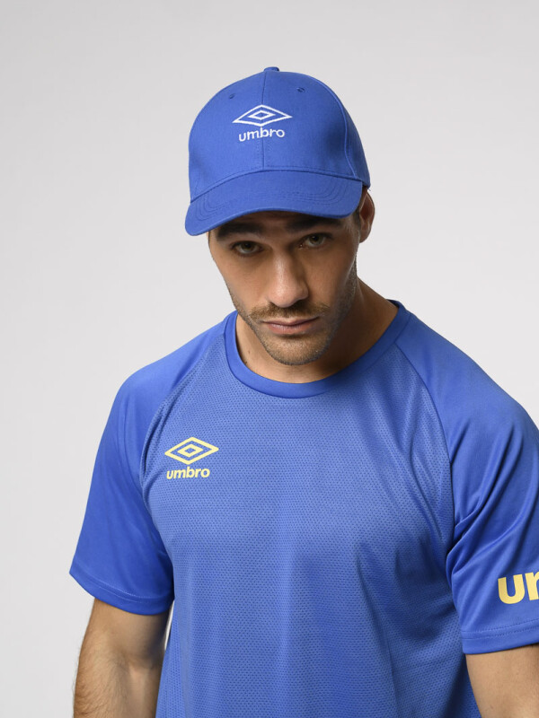 Gorro Caphat Umbro 069