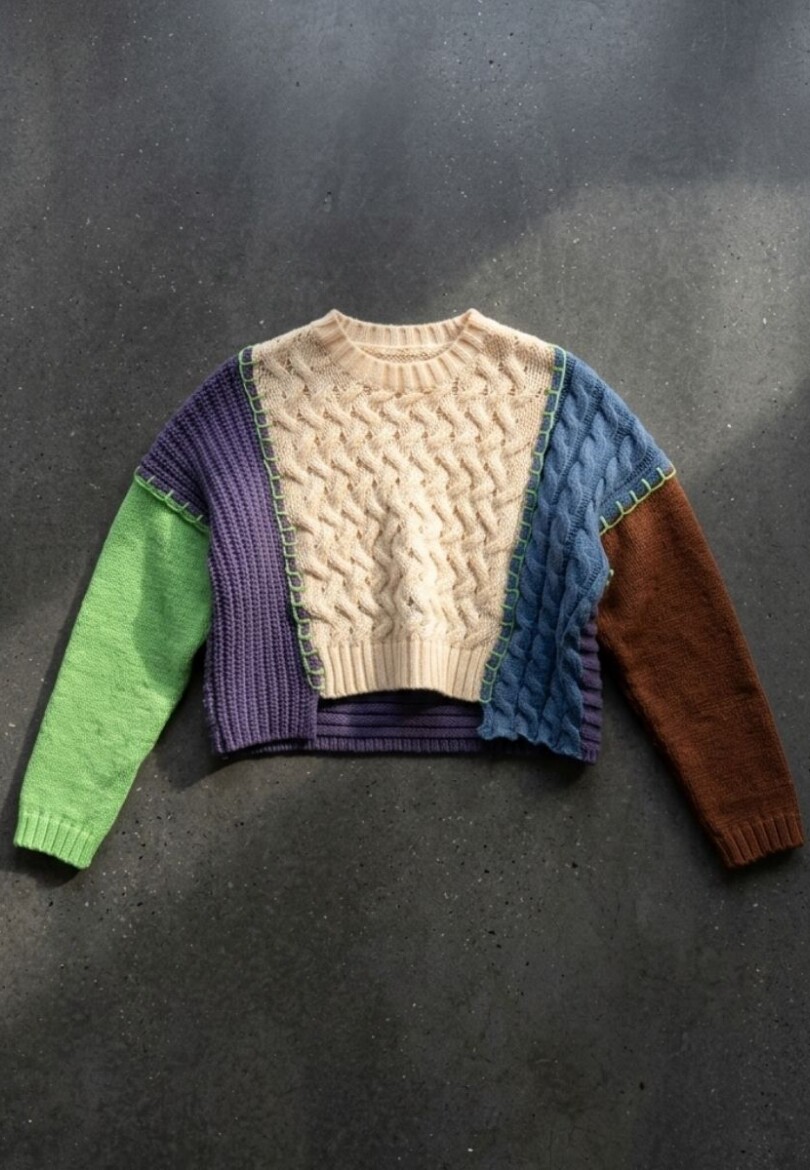 Buzo MUCHO Buzo MUCHO