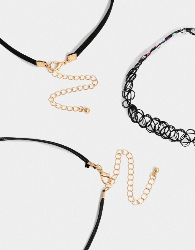 Chokers Con Mariposas Set De Chokers Con Dijes - Dorado